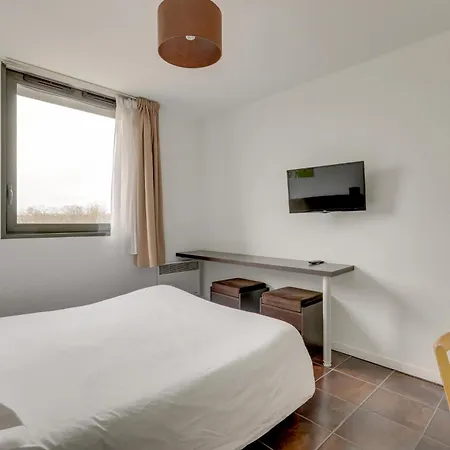 - 3* Bordeaux