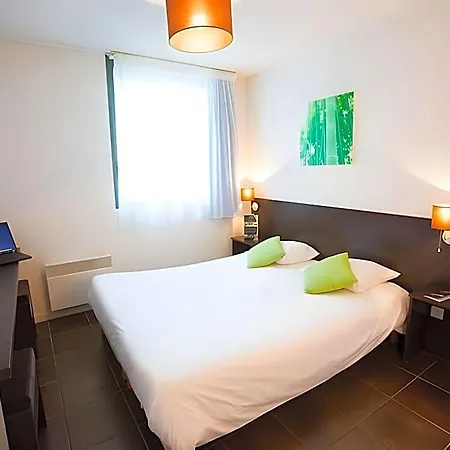 - Apartmanhotel 3*