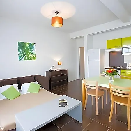 Apartmanhotel - 3*