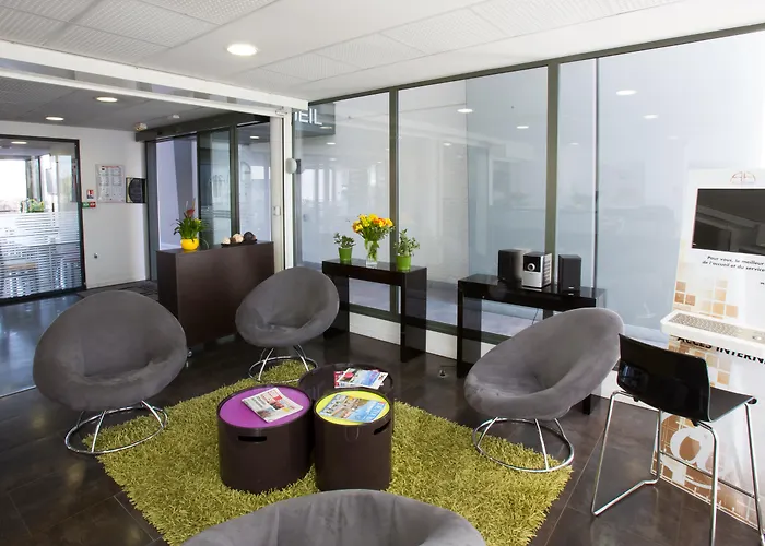 - アパートホテル ボルドー