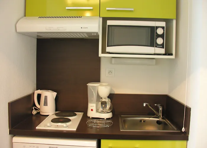 - アパートホテル ボルドー