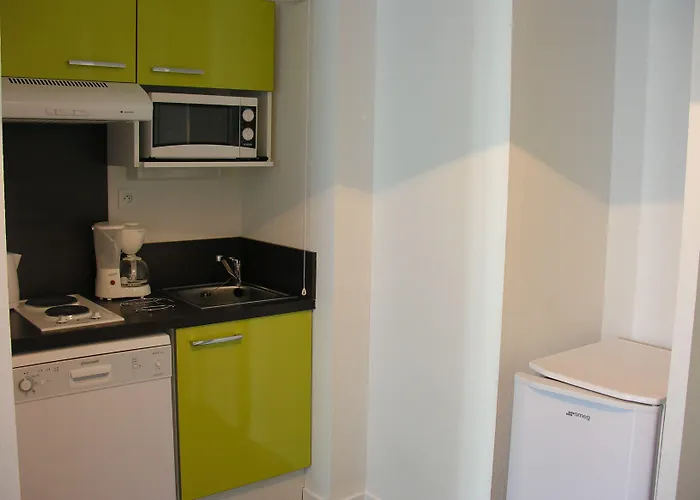 アパートホテル - 3*