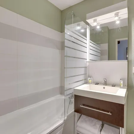 Lejlighedshotel - Parc Des Expositions 3*