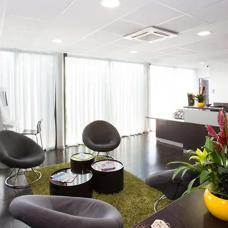 - Parc Des Expositions Lejlighedshotel 3*