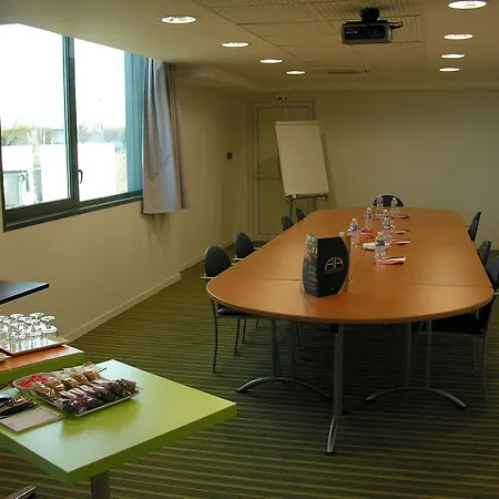 - Parc Des Expositions Lejlighedshotel 3*