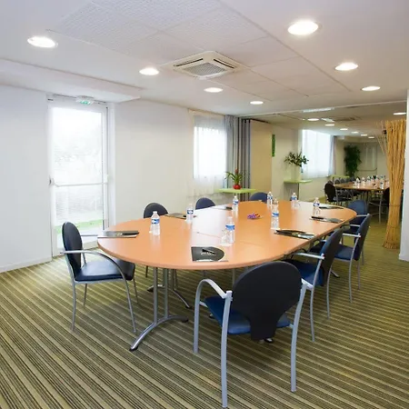 All Suites Appart Hotel - Bordeaux Lac 3* Bordeaux